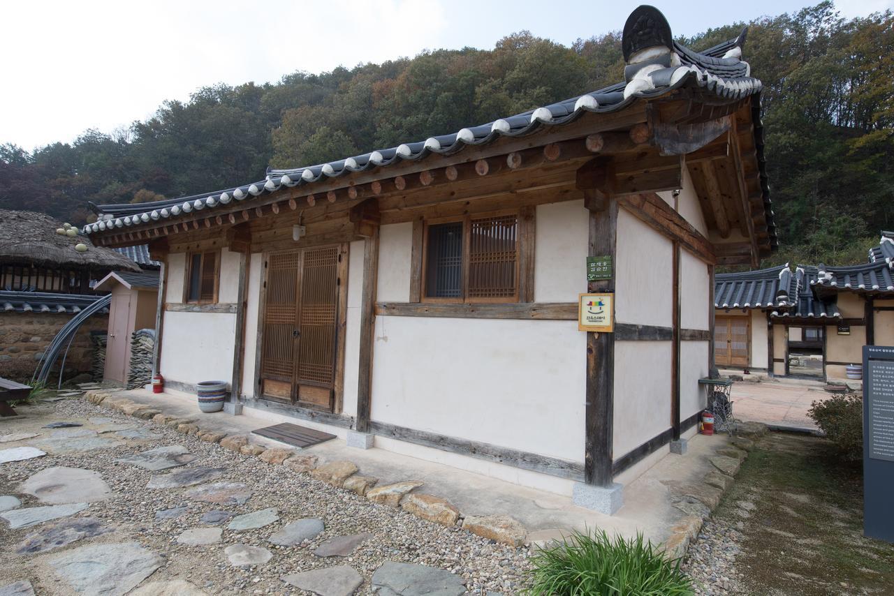 Chalbanggong Jongtaek Cheongsong Ngoại thất bức ảnh