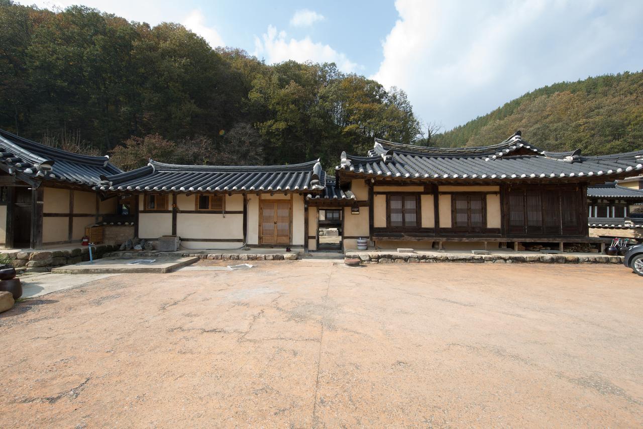 Chalbanggong Jongtaek Cheongsong Ngoại thất bức ảnh