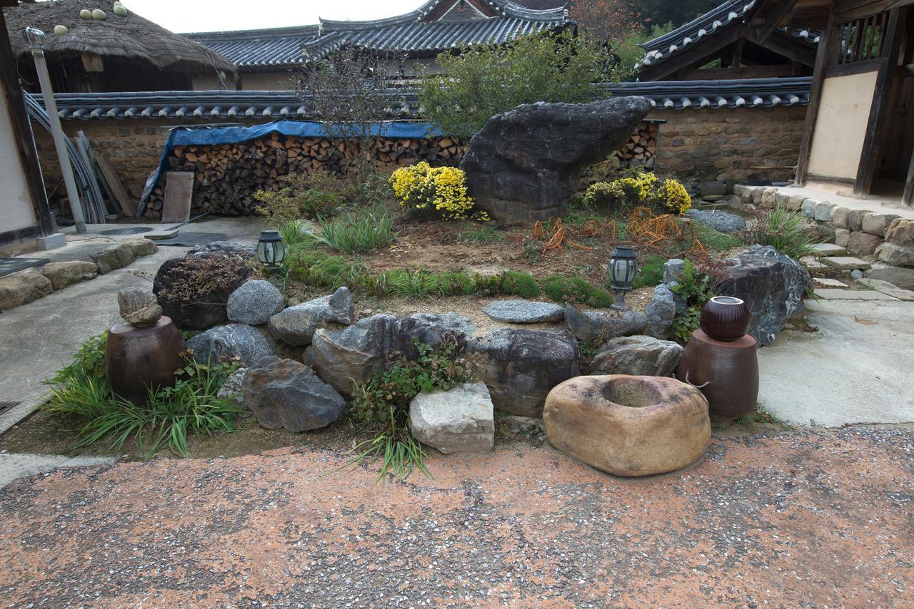 Chalbanggong Jongtaek Cheongsong Ngoại thất bức ảnh